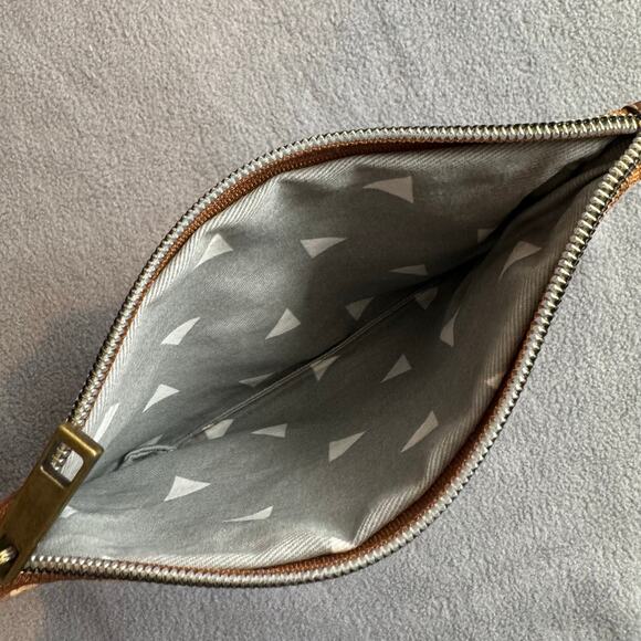 Sew Da Kine Made in Hawaii Wristlet Cork Fabric Pouch Zipper Travel Bag Aloha - Picture 7 of 10